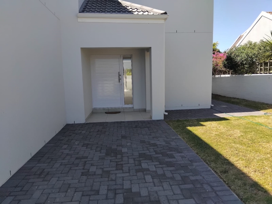3 Bedroom Property for Sale in Country Club Western Cape